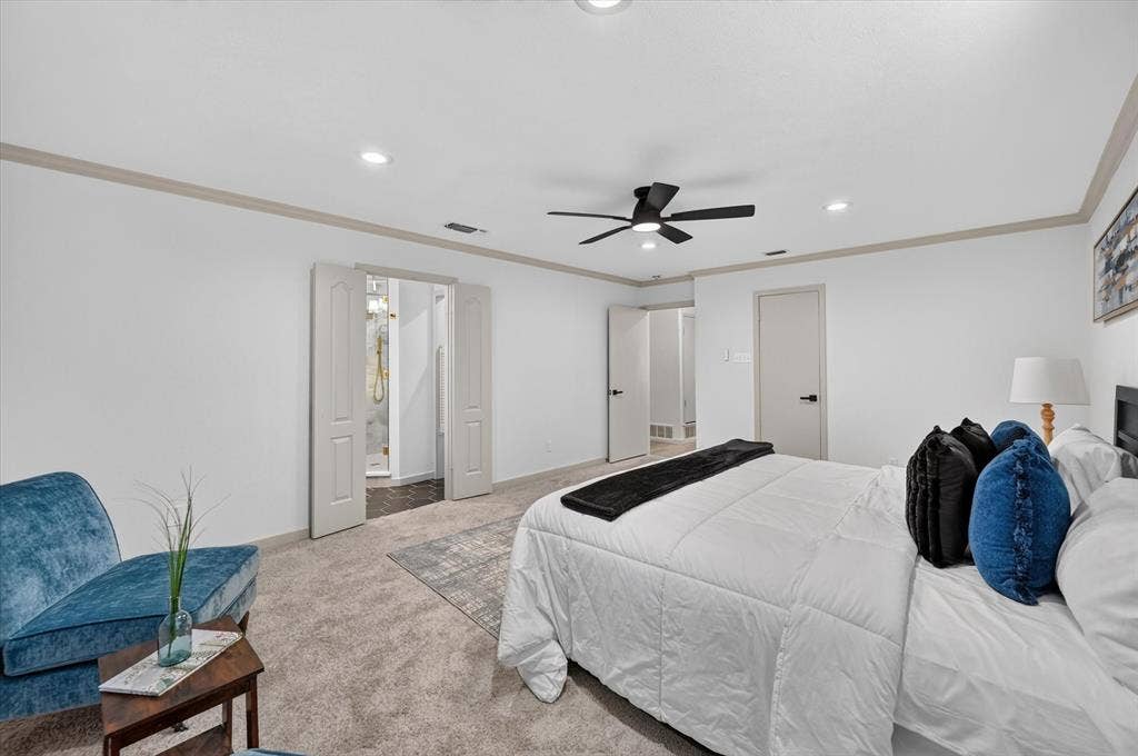 1902 Alamo Drive, Arlington, TX 76012 1902 Alamo Drive, Arlington, TX 76012