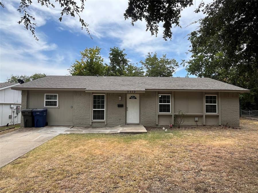 Property photo for 5313 Preston Trail, Garland, TX