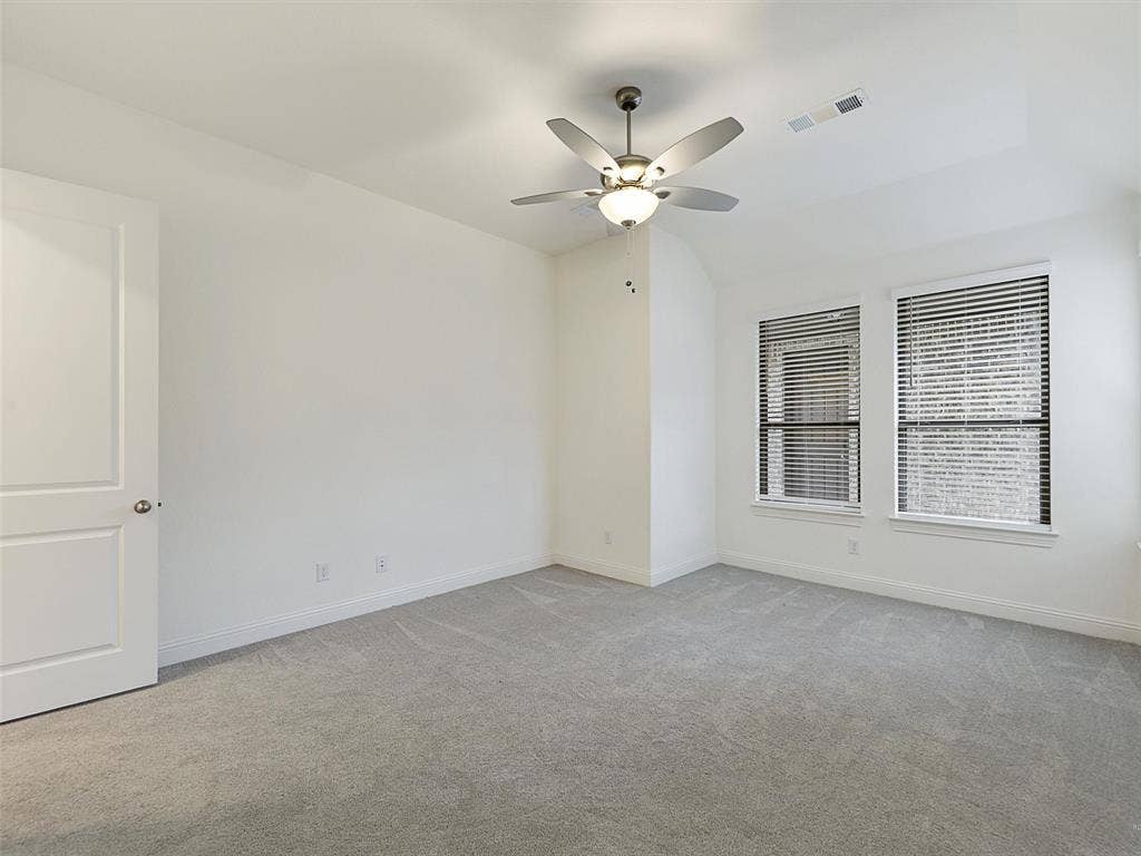 8305 Pine Island Way, McKinney, TX 75071 Neutral carpet flooring with white walls