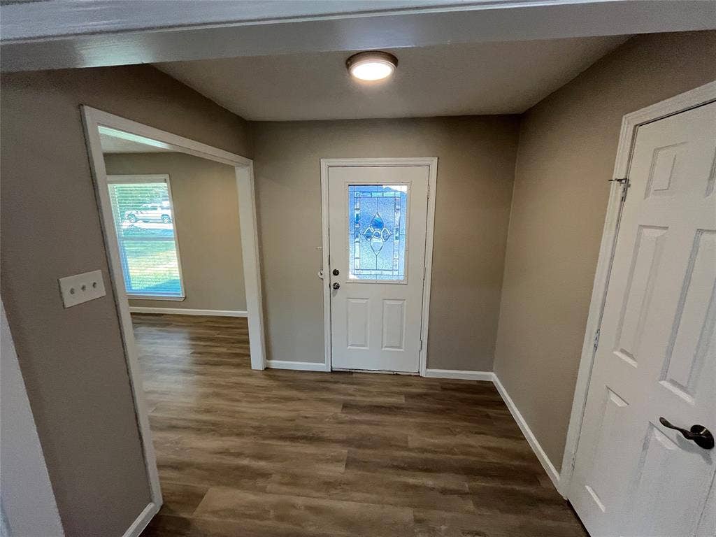 146 Bailey Drive, DeSoto, TX 75115