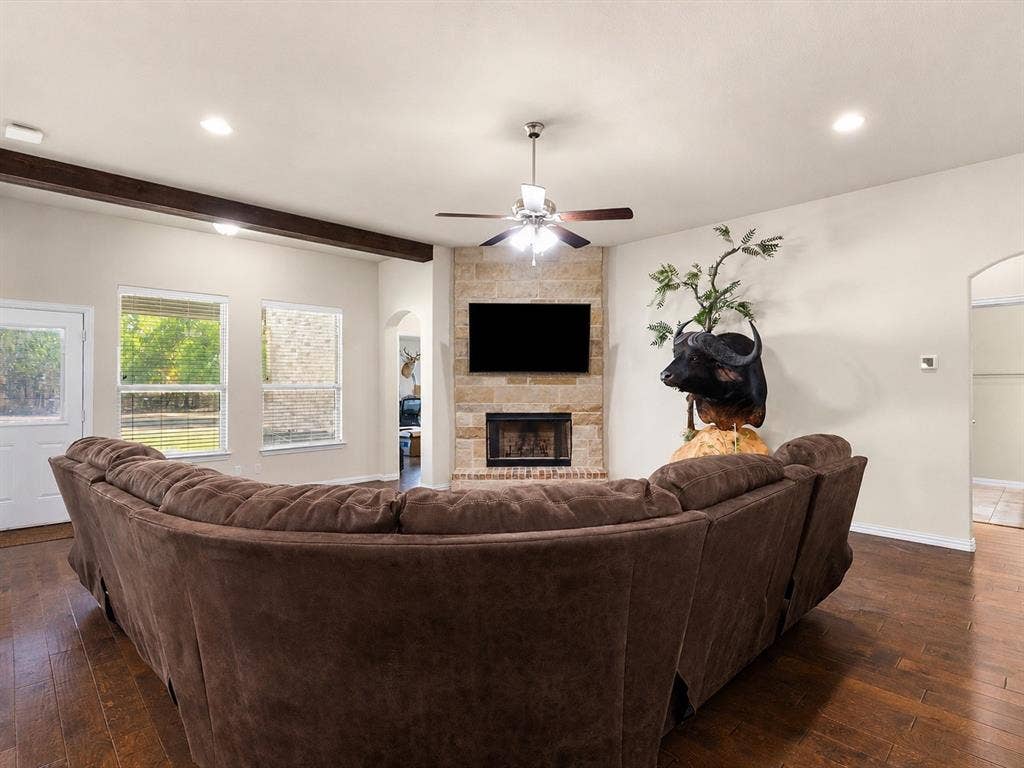 1231 Christie Lane, Terrell, TX 75161 1231 Christie Lane, Terrell, TX 75161