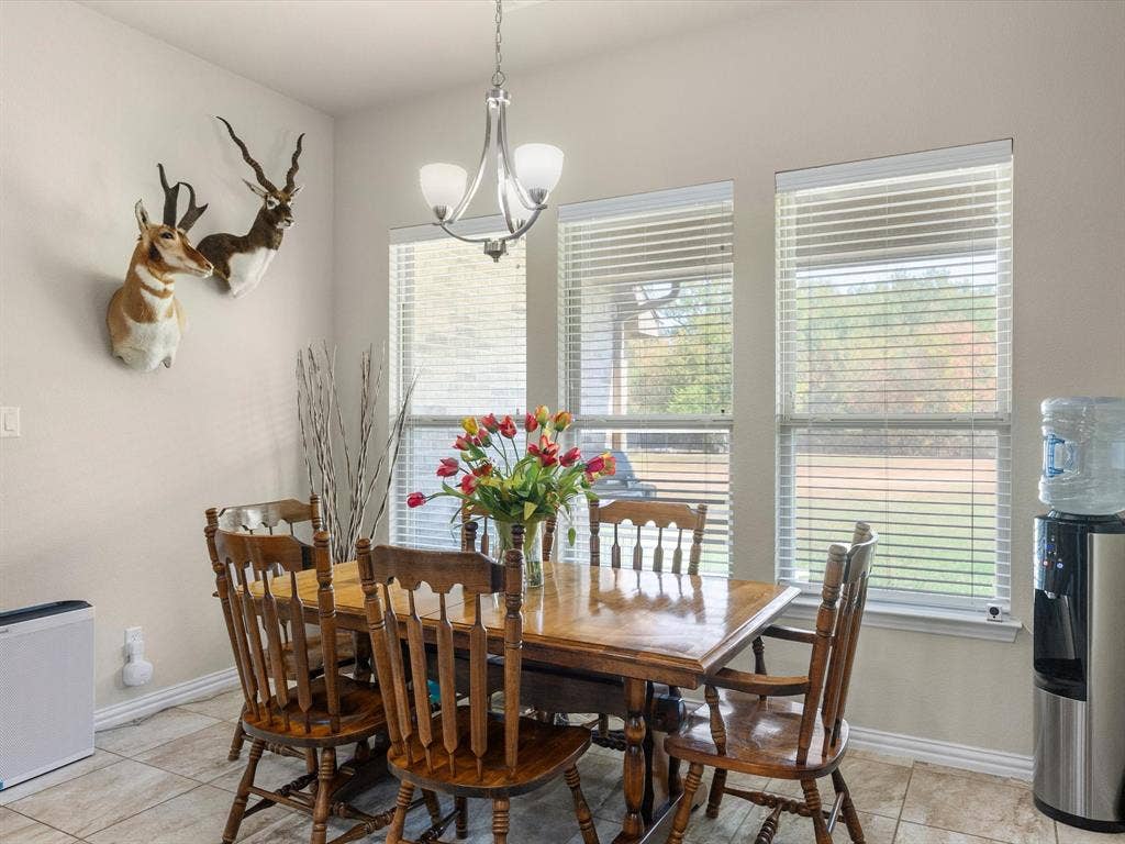 1231 Christie Lane, Terrell, TX 75161 1231 Christie Lane, Terrell, TX 75161