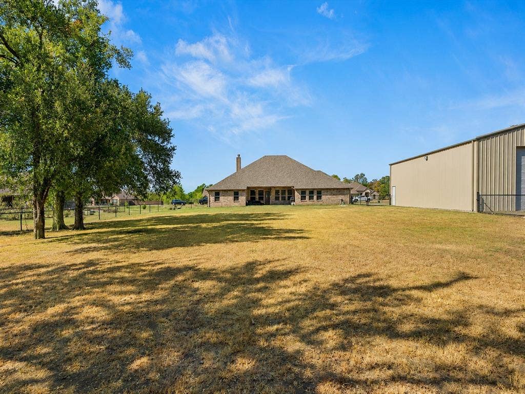 1231 Christie Lane, Terrell, TX 75161 1231 Christie Lane, Terrell, TX 75161