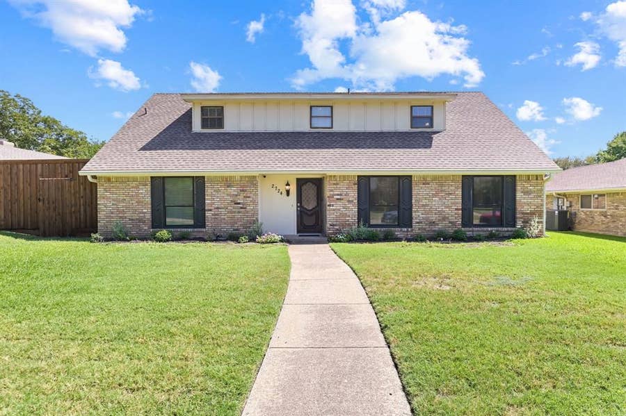 Property photo for 2724 Glen Forest Lane, Plano, TX