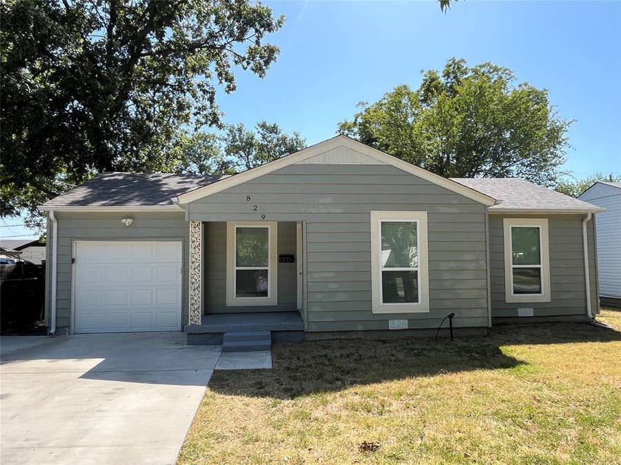 Property photo for 829 SW 5th Street, Grand Prairie, TX