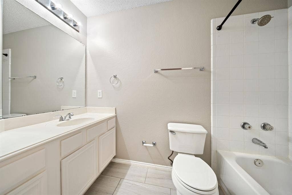 7512 Brookview Drive, Frisco, TX 75034 7512 Brookview Drive, Frisco, TX 75034