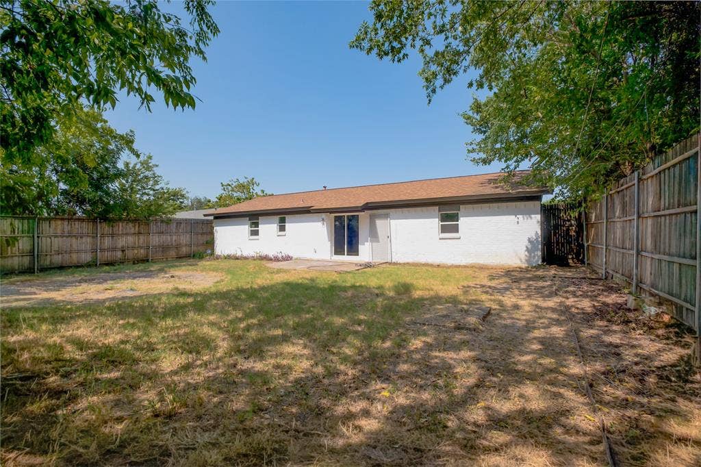 224 Southway Drive, Everman, TX 76140 224 Southway Drive, Everman, TX 76140