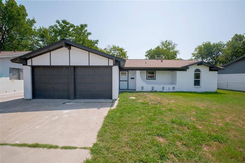 224 Southway Drive, Everman, TX 76140 224 Southway Drive, Everman, TX 76140