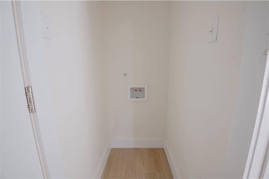 224 Southway Drive, Everman, TX 76140 224 Southway Drive, Everman, TX 76140