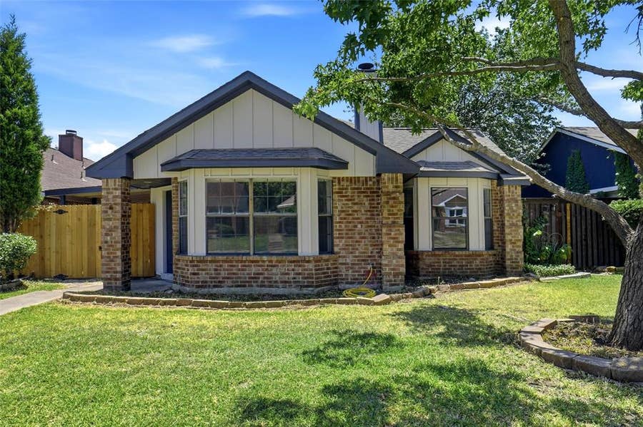 Property photo for 1728 Hackamore Street, Mesquite, TX