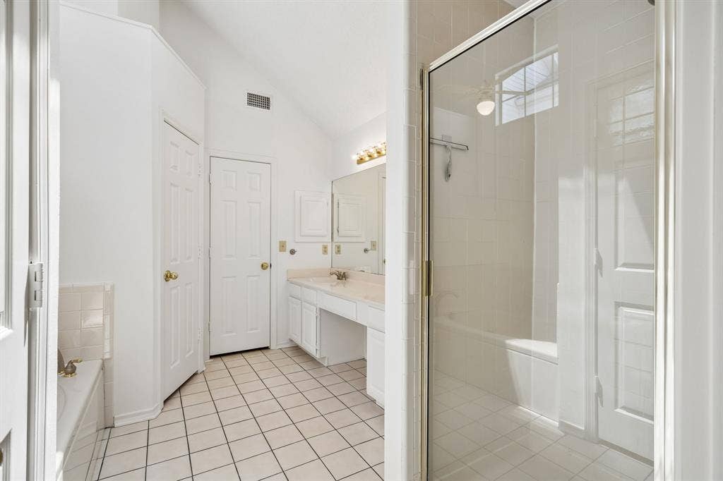 4636 Orwell Drive, Plano, TX 75093 4636 Orwell Drive, Plano, TX 75093