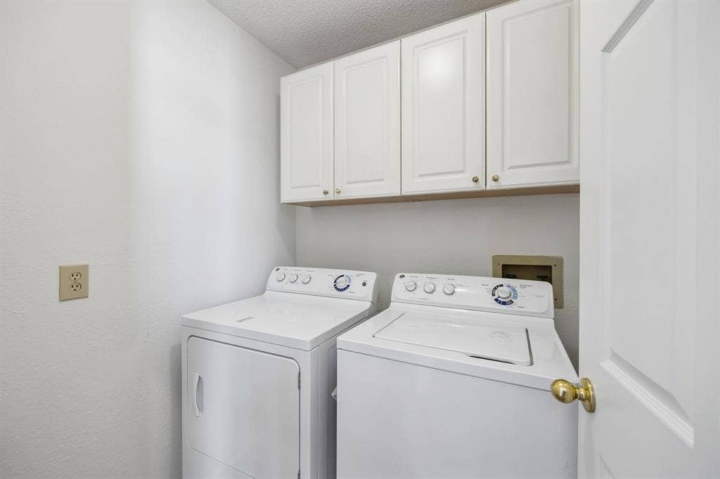 4636 Orwell Drive, Plano, TX 75093 4636 Orwell Drive, Plano, TX 75093