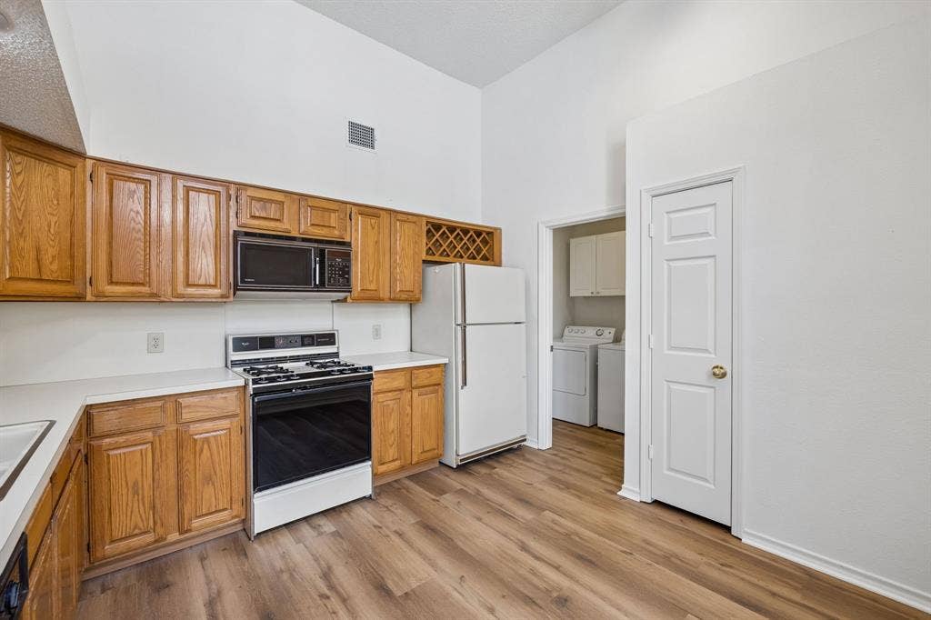 4636 Orwell Drive, Plano, TX 75093 4636 Orwell Drive, Plano, TX 75093