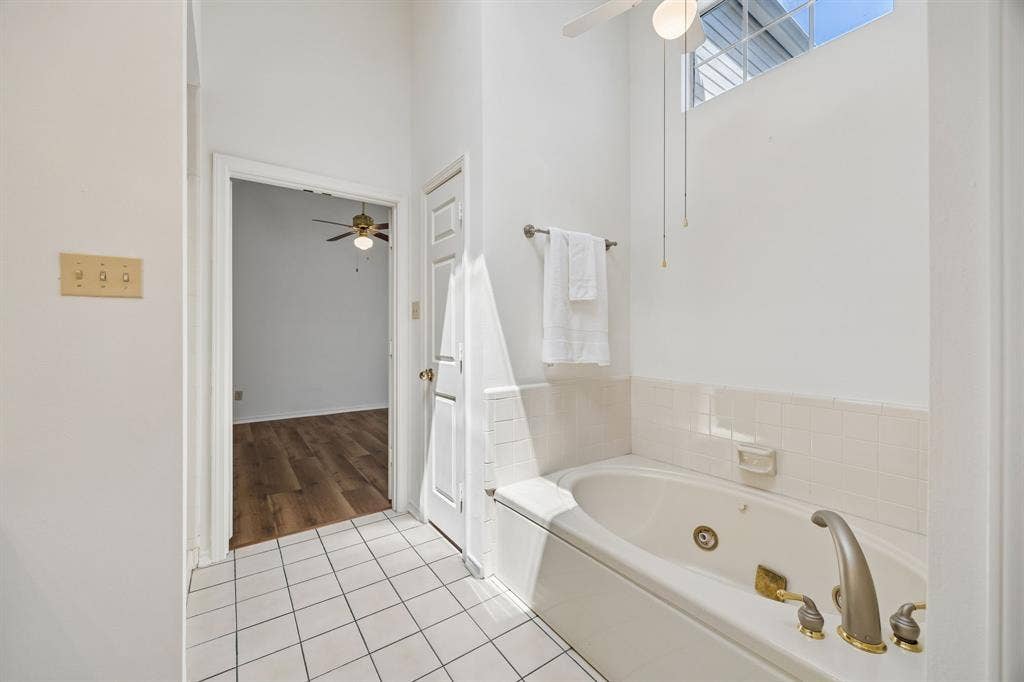 4636 Orwell Drive, Plano, TX 75093 4636 Orwell Drive, Plano, TX 75093