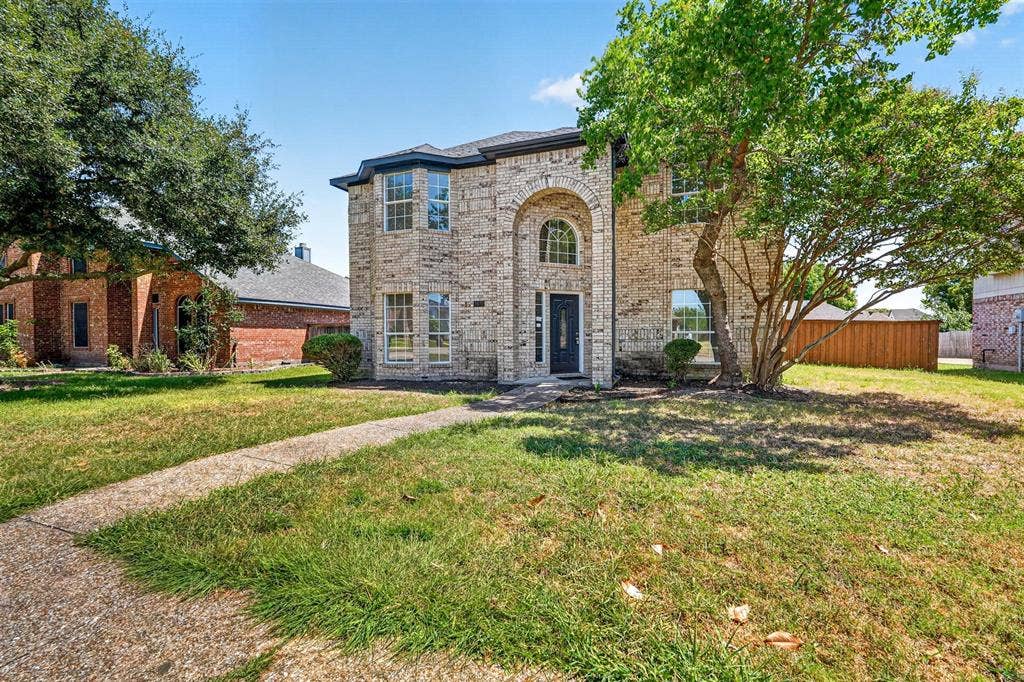 3402 Seabreeze Drive, Rowlett, TX 75088