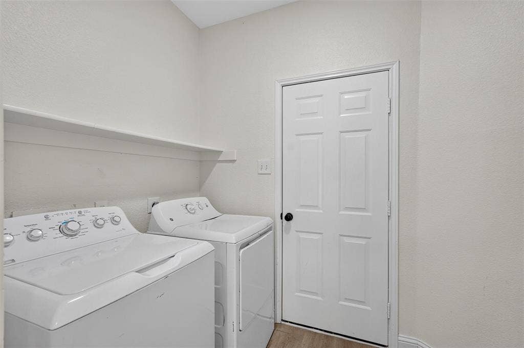 3402 Seabreeze Drive, Rowlett, TX 75088