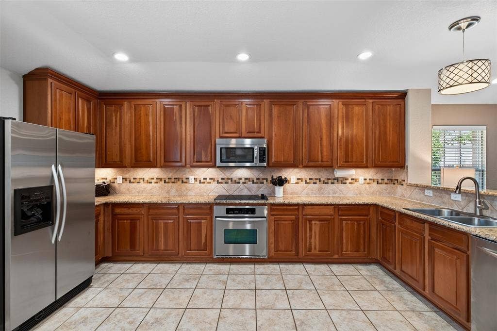 2151 Van Zandt Drive, Grand Prairie, TX 75052 2151 Van Zandt Drive, Grand Prairie, TX 75052