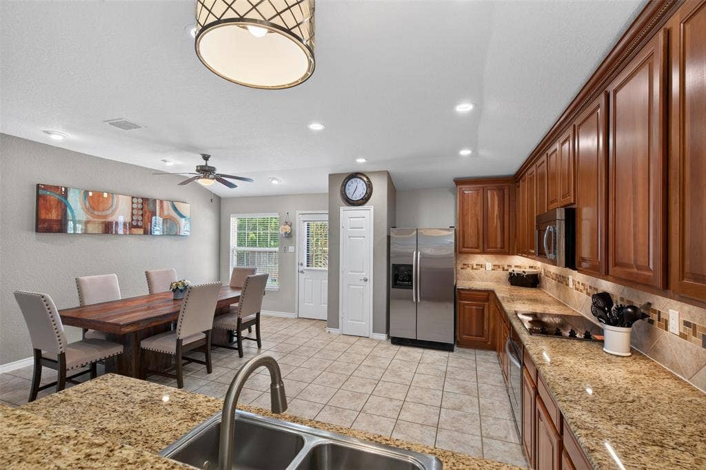 2151 Van Zandt Drive, Grand Prairie, TX 75052 2151 Van Zandt Drive, Grand Prairie, TX 75052