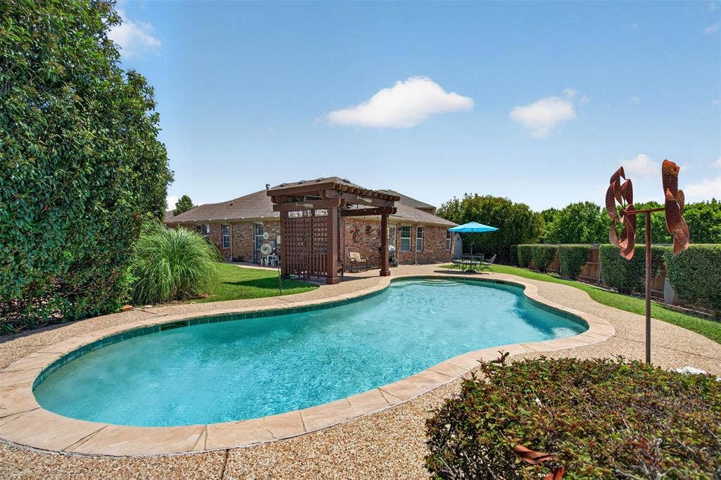 2151 Van Zandt Drive, Grand Prairie, TX 75052 2151 Van Zandt Drive, Grand Prairie, TX 75052