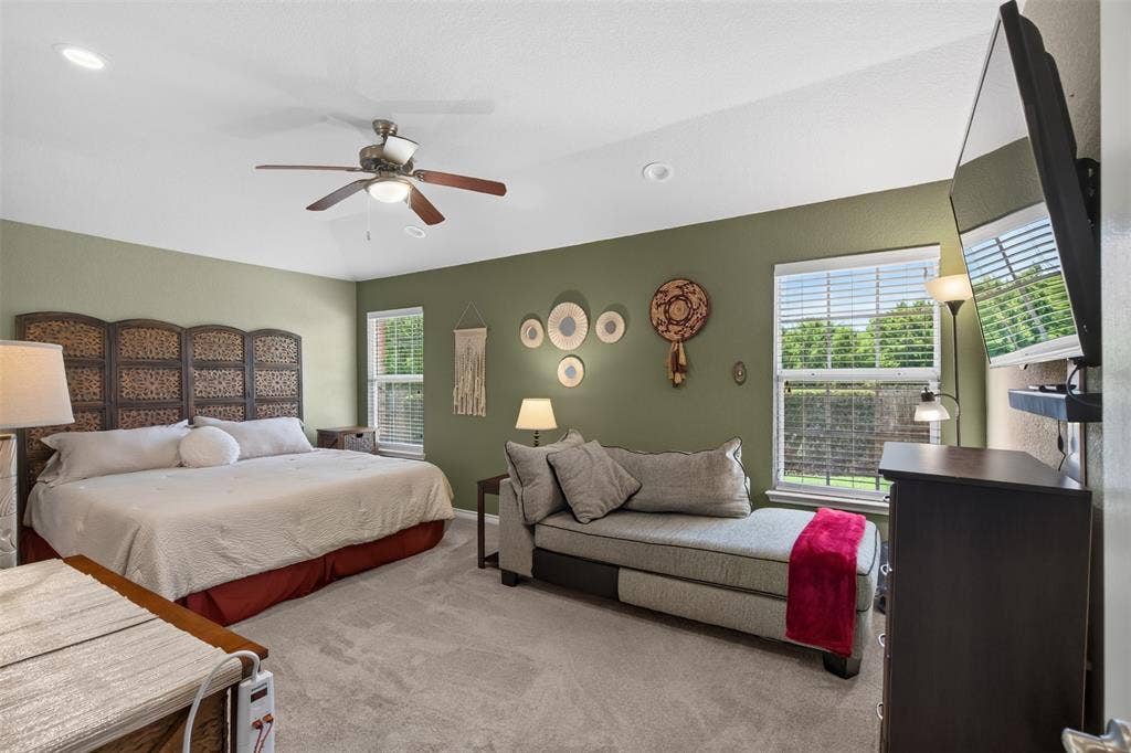 2151 Van Zandt Drive, Grand Prairie, TX 75052 2151 Van Zandt Drive, Grand Prairie, TX 75052