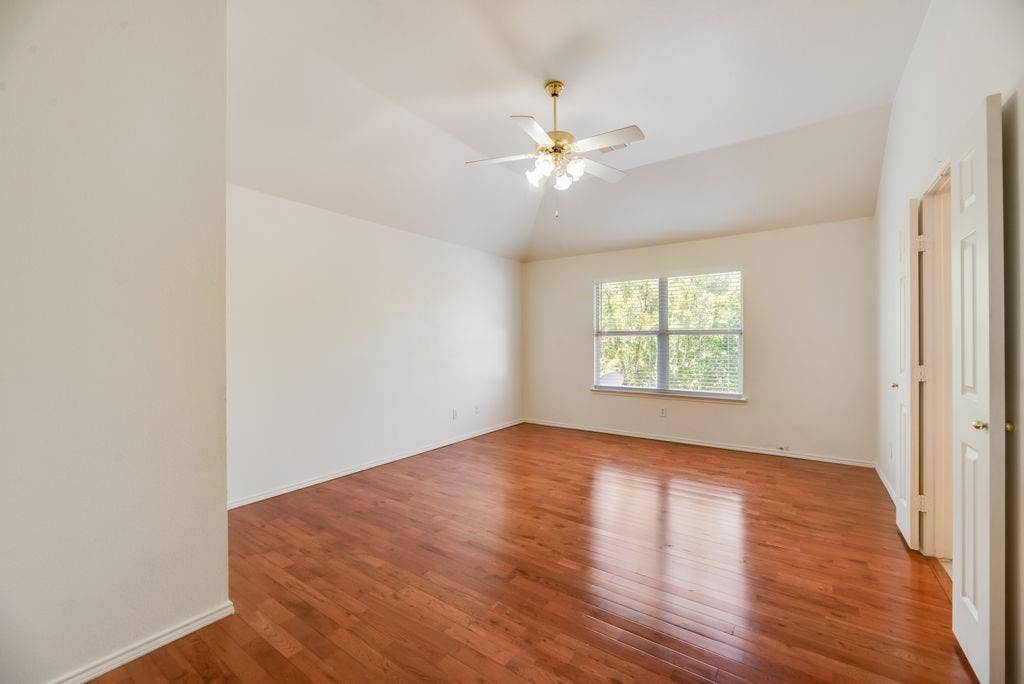 3913 Goose Creek Parkway, Garland, TX 75040 3913 Goose Creek Parkway, Garland, TX 75040