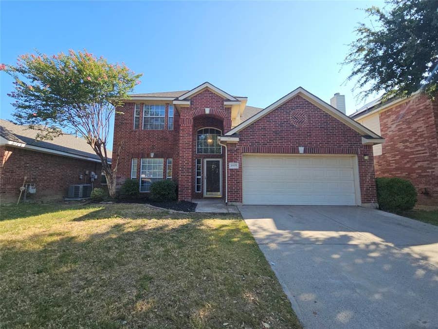 Property photo for 4605 Buffalo Bend Place, Fort Worth, TX
