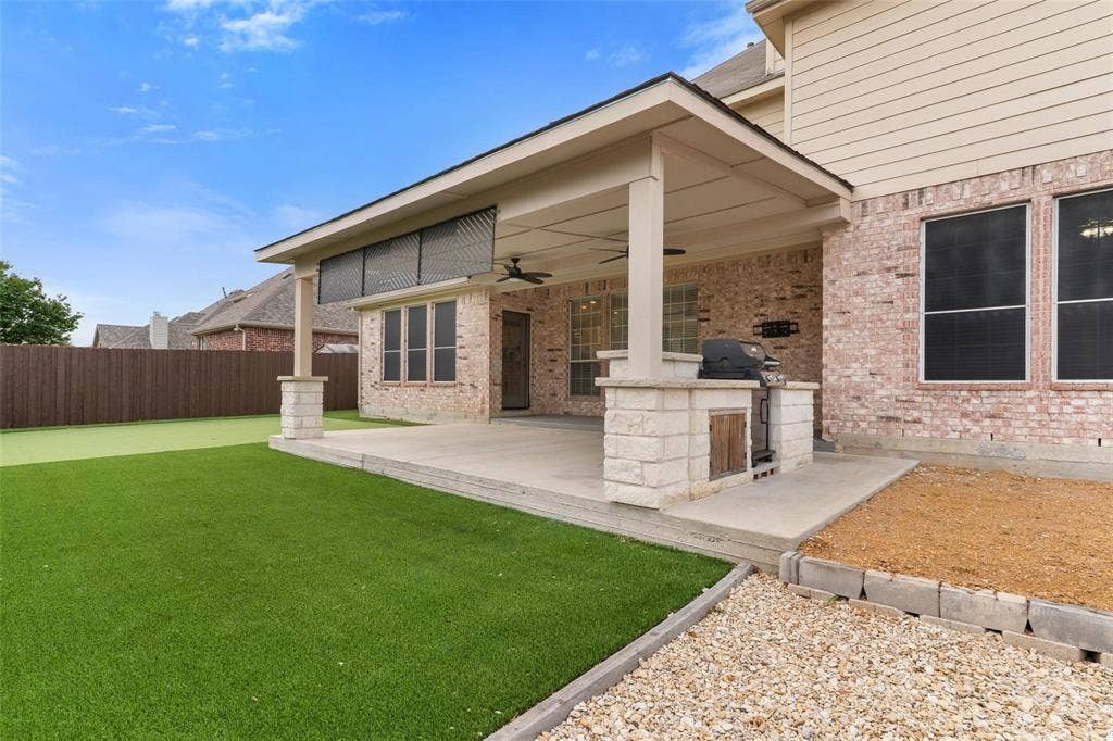5912 Crestberry Lane, Sachse, TX 75048 5912 Crestberry Lane, Sachse, TX 75048