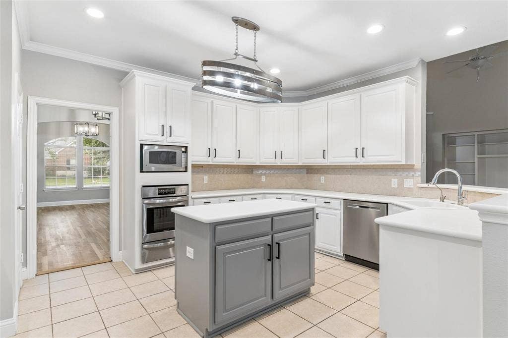 5912 Crestberry Lane, Sachse, TX 75048 5912 Crestberry Lane, Sachse, TX 75048