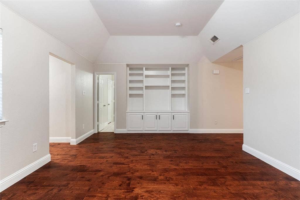 5912 Crestberry Lane, Sachse, TX 75048 5912 Crestberry Lane, Sachse, TX 75048