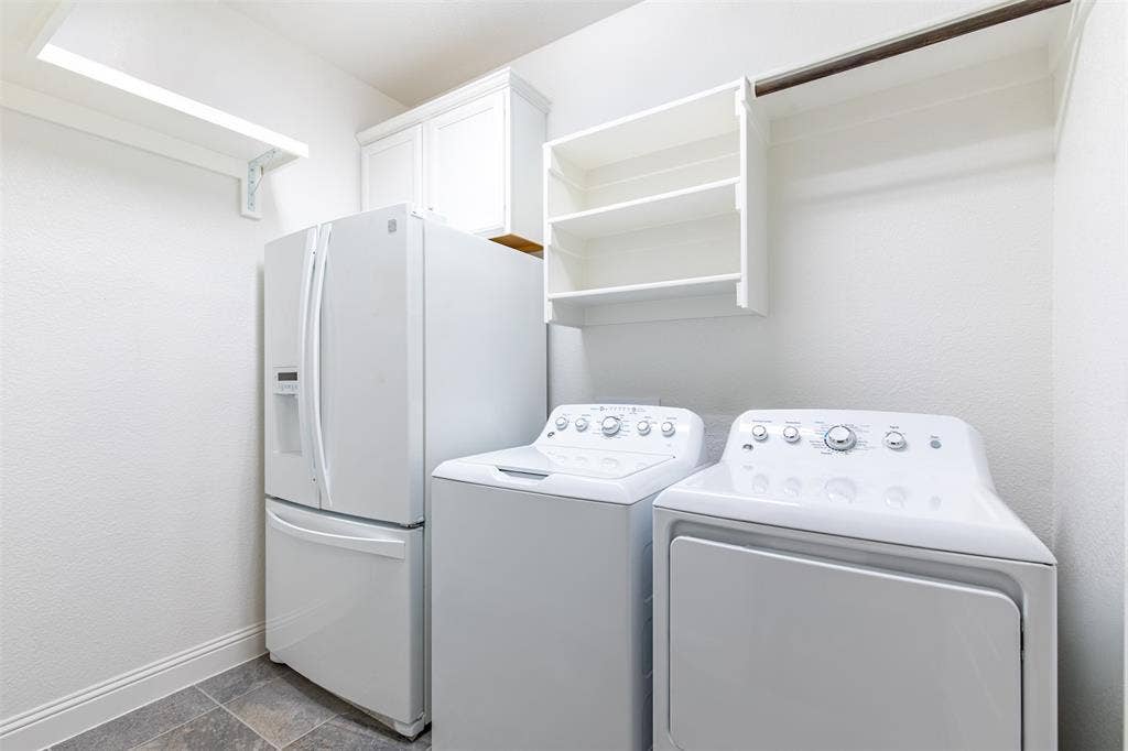 1101 10th Street, Argyle, TX 76226 Huge laundry room with room for a refrigerator.