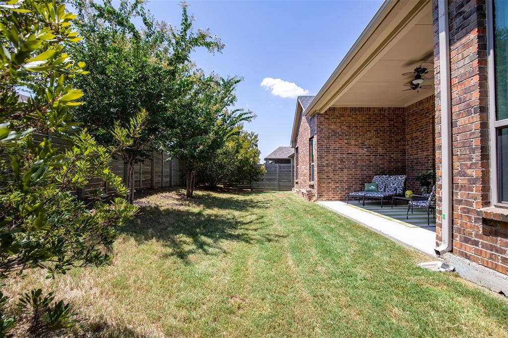 1101 10th Street, Argyle, TX 76226 Room for garden beds, a playset, trampoline, and family pets.
