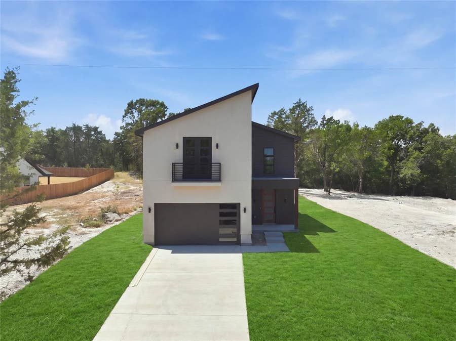 Property photo for 5743 Plum Dale Road, Dallas, TX