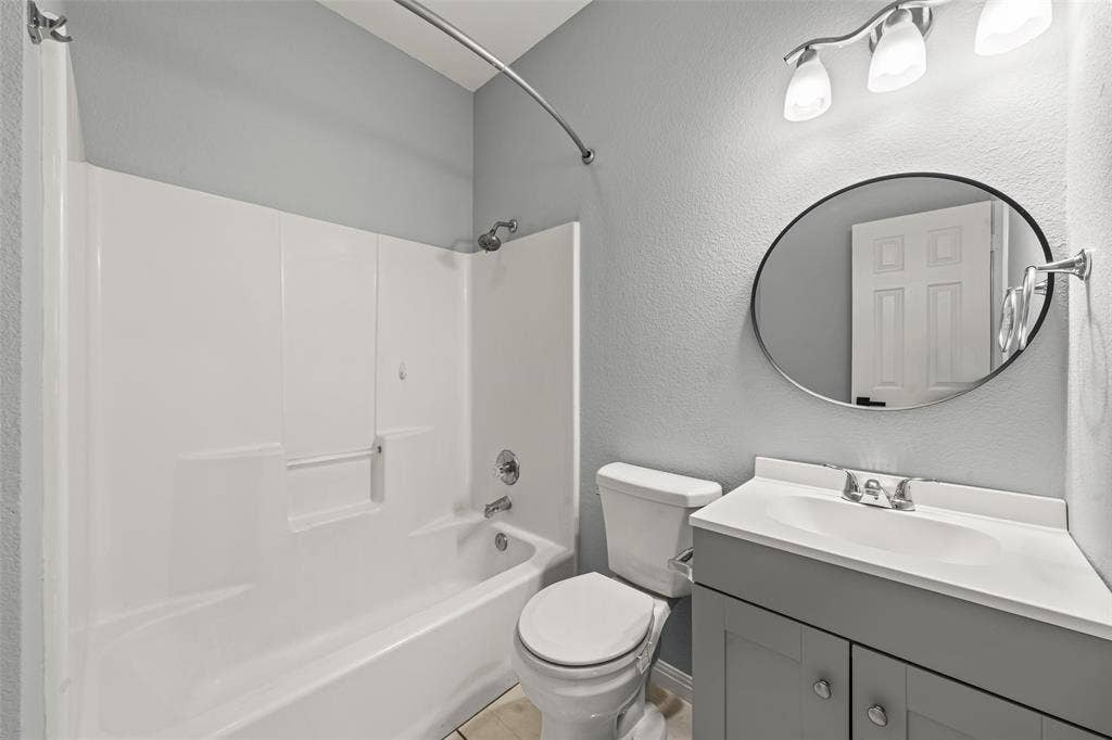 1206 N 15th Street, Waco, TX 76707 1206 N 15th Street, Waco, TX 76707