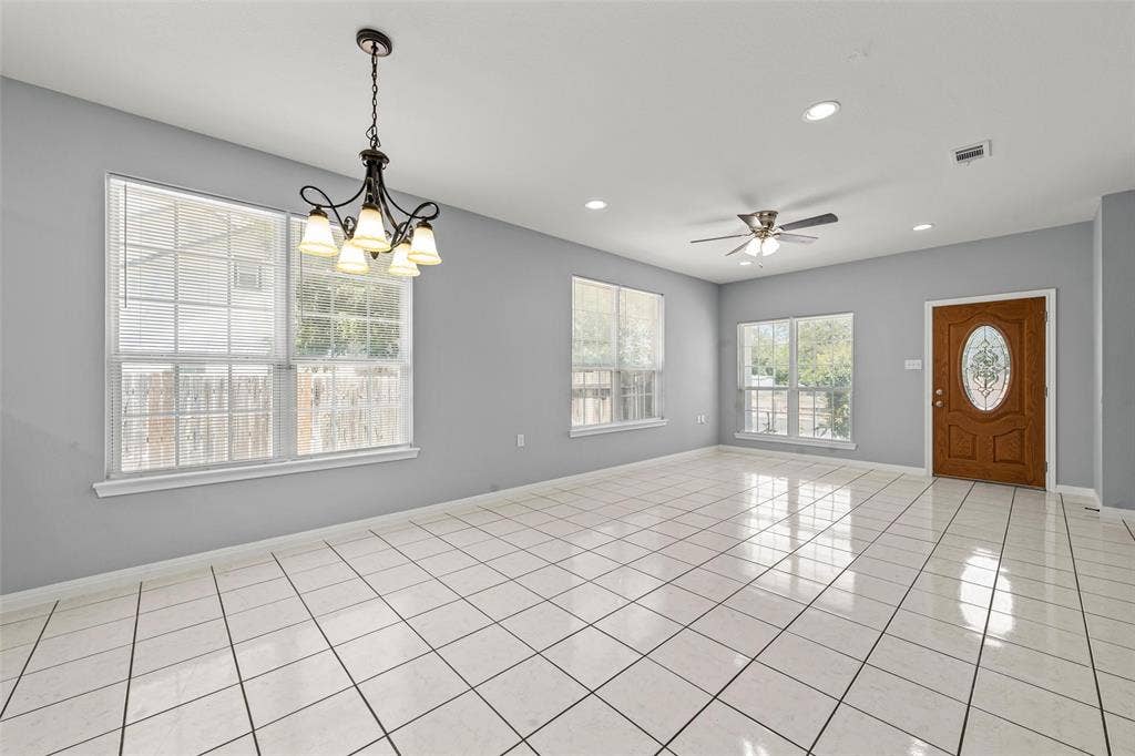 1206 N 15th Street, Waco, TX 76707 1206 N 15th Street, Waco, TX 76707