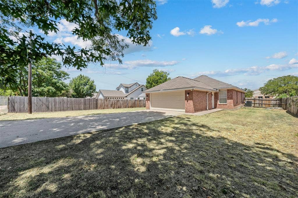 1206 N 15th Street, Waco, TX 76707 1206 N 15th Street, Waco, TX 76707
