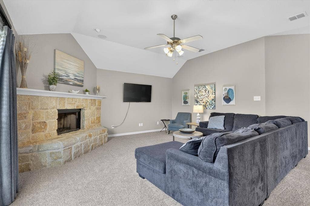 6829 Cheatham Drive, Watauga, TX 76148 6829 Cheatham Drive, Watauga, TX 76148