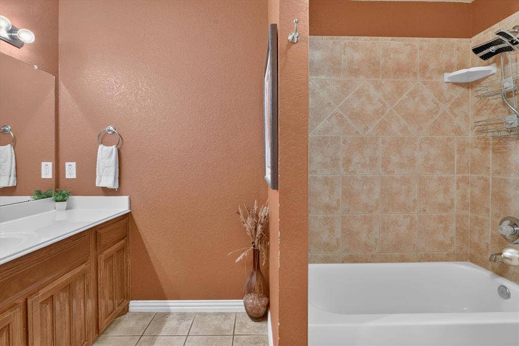 6829 Cheatham Drive, Watauga, TX 76148 6829 Cheatham Drive, Watauga, TX 76148