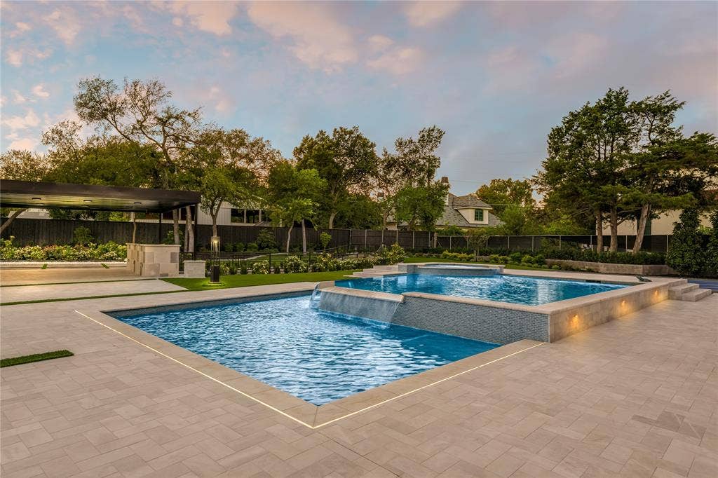 10011 Lennox Lane, Dallas, TX 75229 10011 Lennox Lane, Dallas, TX 75229