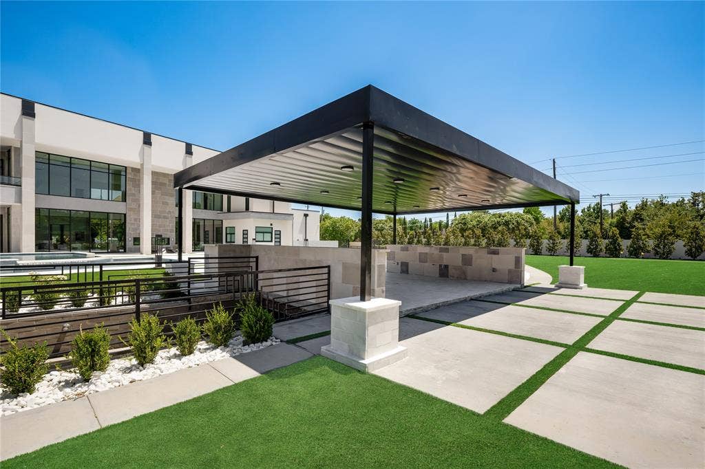 10011 Lennox Lane, Dallas, TX 75229 10011 Lennox Lane, Dallas, TX 75229