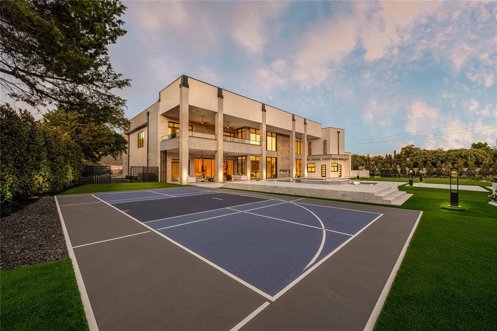 10011 Lennox Lane, Dallas, TX 75229 10011 Lennox Lane, Dallas, TX 75229