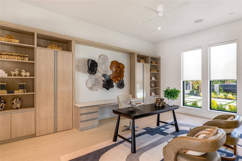 10011 Lennox Lane, Dallas, TX 75229 10011 Lennox Lane, Dallas, TX 75229