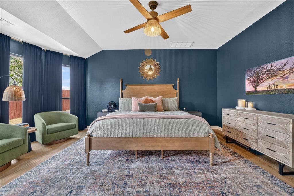 424 Foxcraft Drive, Fort Worth, TX 76131 Vaulted ceilings, wood-finish flooring, and a ceiling fan with integrated lighting