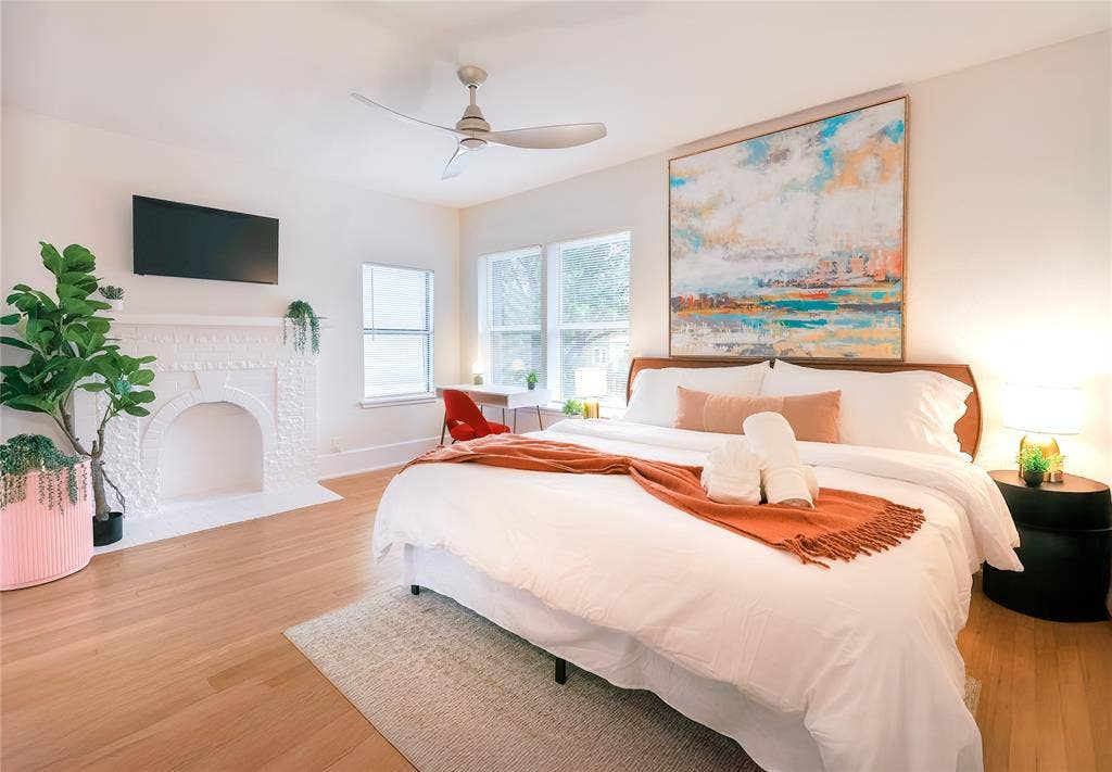 4031 Rawlins Street, Dallas, TX 75219 4031 Rawlins Street, Dallas, TX 75219