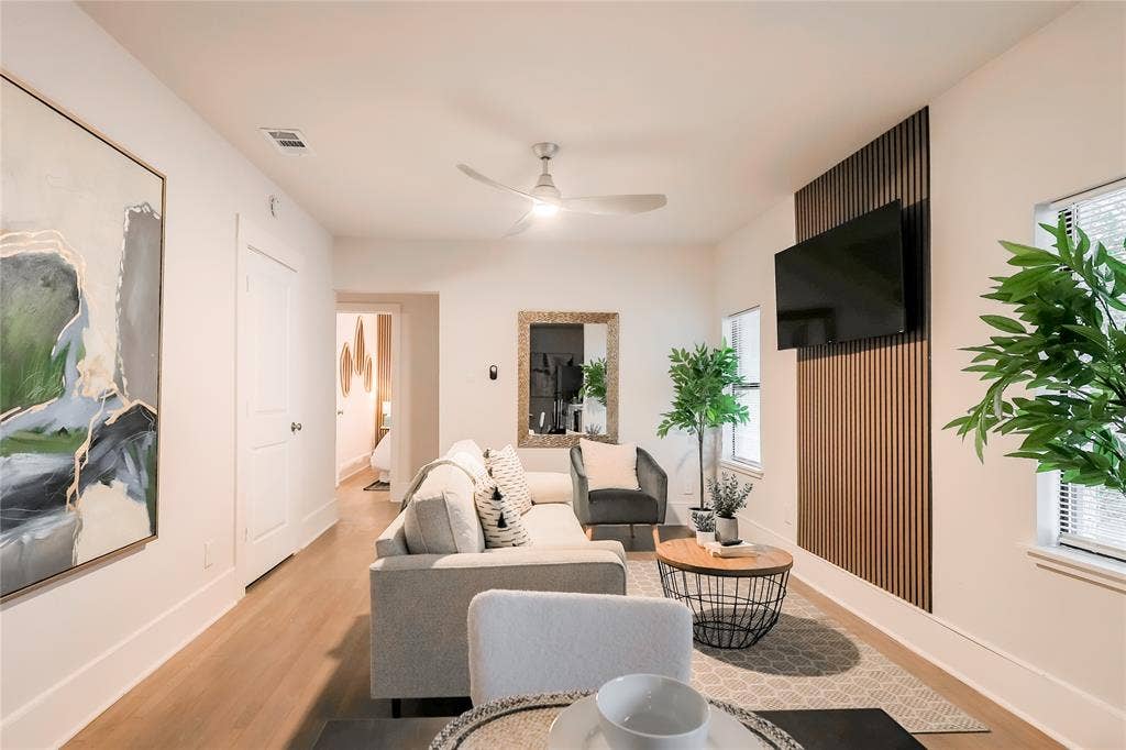 4031 Rawlins Street, Dallas, TX 75219 4031 Rawlins Street, Dallas, TX 75219