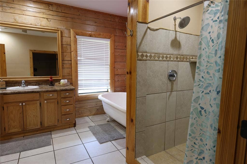 13201 Prairie Sky Lane, Krum, TX 76249 13201 Prairie Sky Lane, Krum, TX 76249