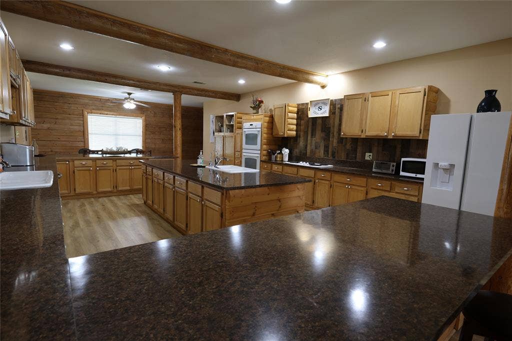 13201 Prairie Sky Lane, Krum, TX 76249 13201 Prairie Sky Lane, Krum, TX 76249