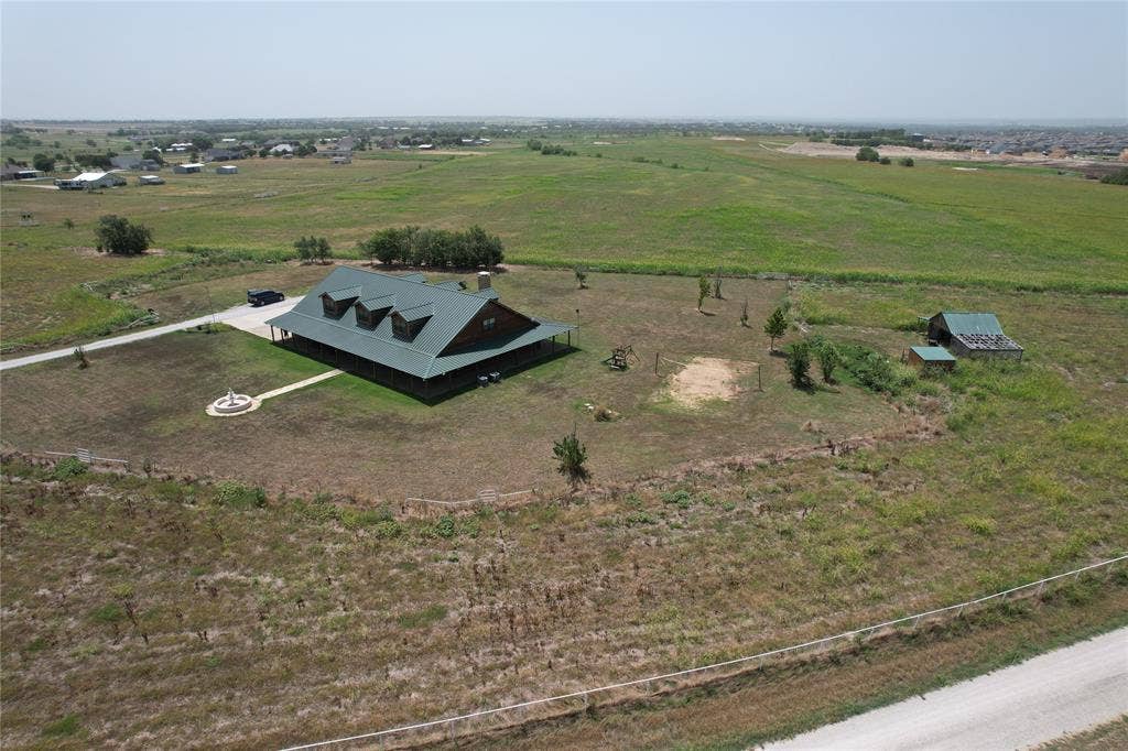 13201 Prairie Sky Lane, Krum, TX 76249 13201 Prairie Sky Lane, Krum, TX 76249