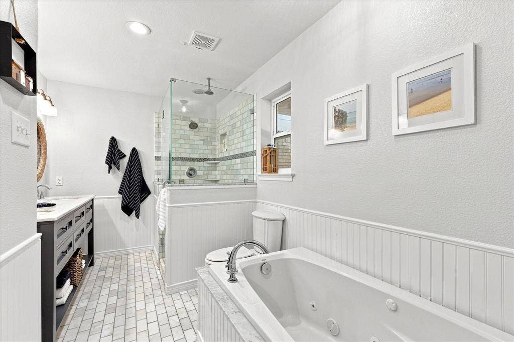 9915 Faircrest Drive, Dallas, TX 75238 9915 Faircrest Drive, Dallas, TX 75238