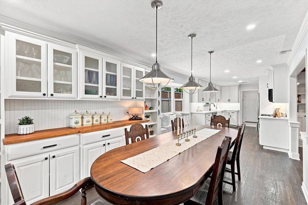 9915 Faircrest Drive, Dallas, TX 75238 9915 Faircrest Drive, Dallas, TX 75238