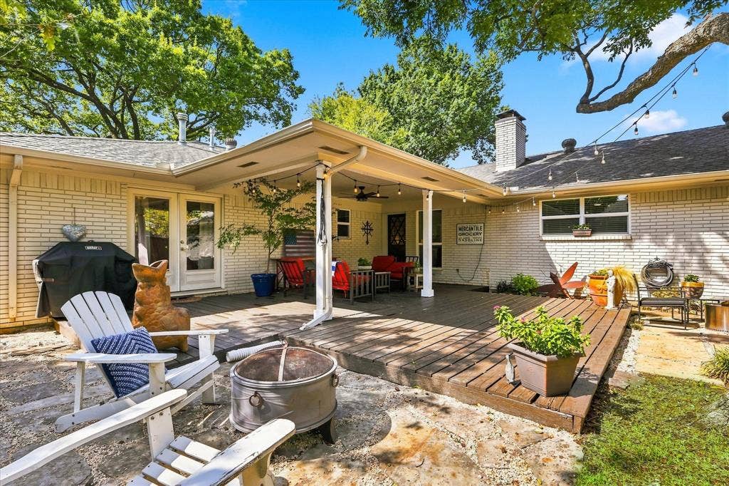 9915 Faircrest Drive, Dallas, TX 75238 9915 Faircrest Drive, Dallas, TX 75238